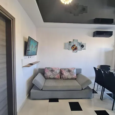 Apartment Darius *