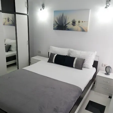 Darius Apartment Navodari